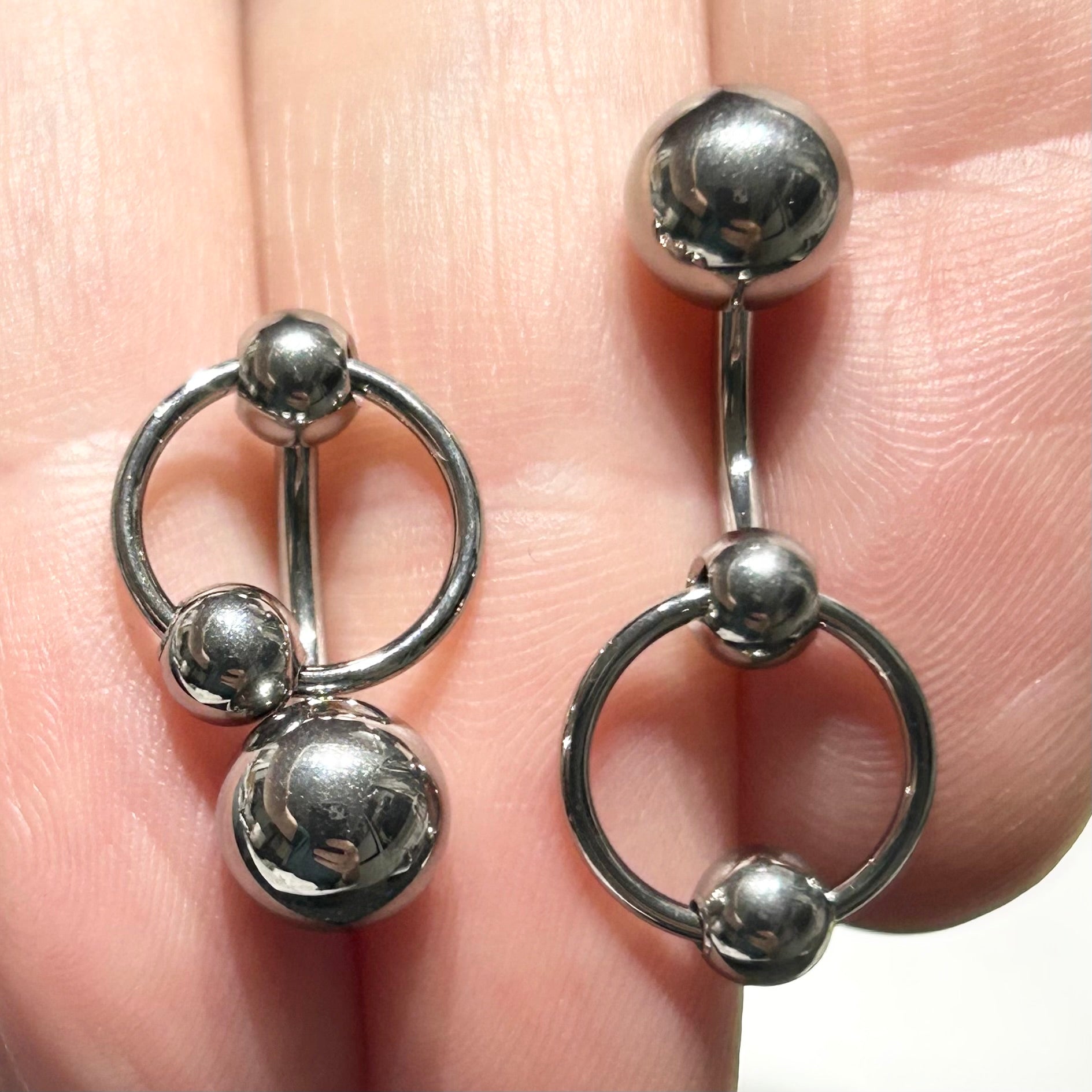 Titanium Captive Dangle Belly Bar