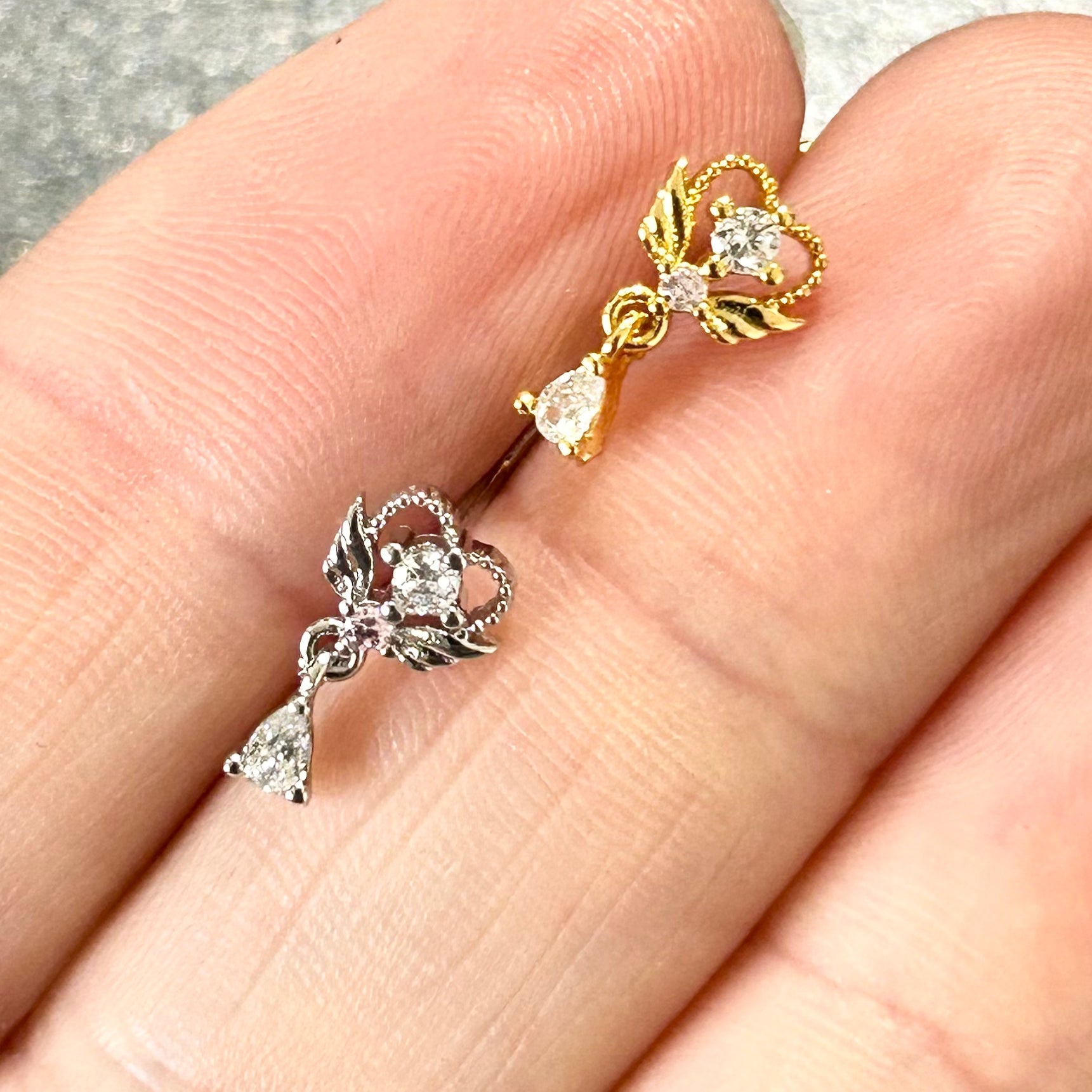 Crown Dangle Nose L Bend 20G-My Body Piercing Jewellery