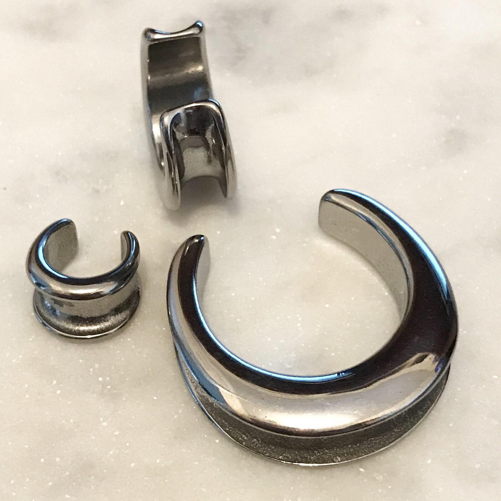 Body Jewelry - Steel Saddle Spreader PAIR 10mm-25mm