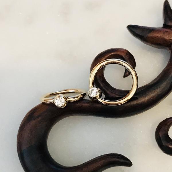 14kt Gold Gem Captive Ring-My Body Piercing Jewellery