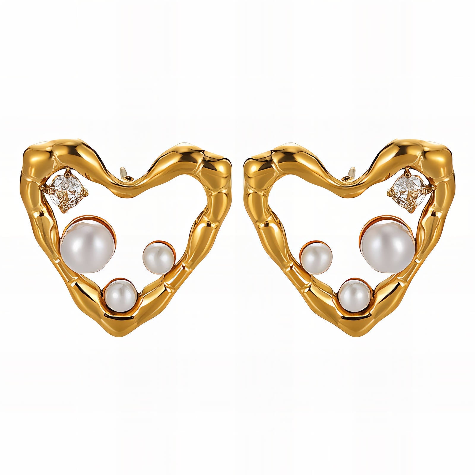 18kt Gold Plated Pearl Heart Earrings