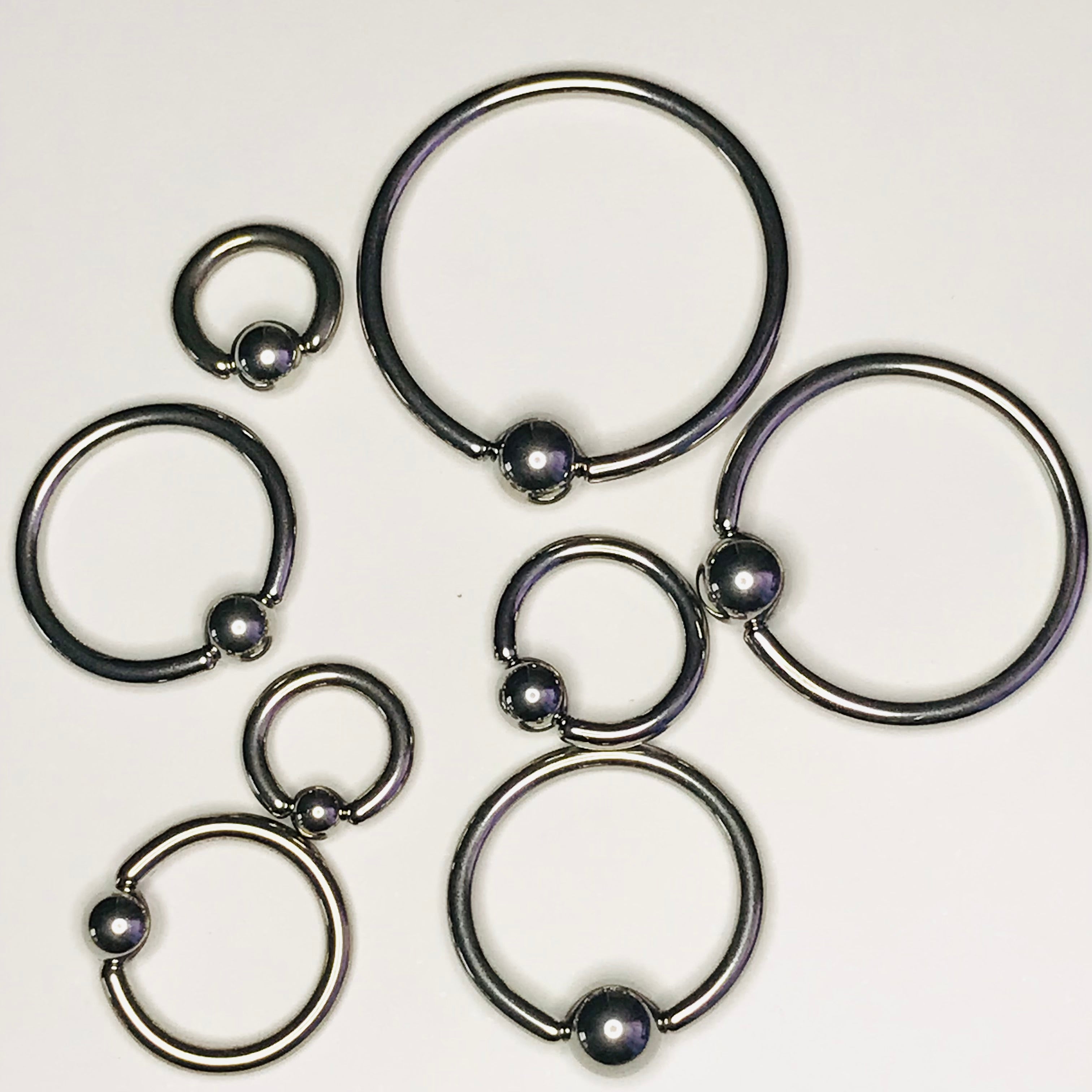 Captive Ring 14G