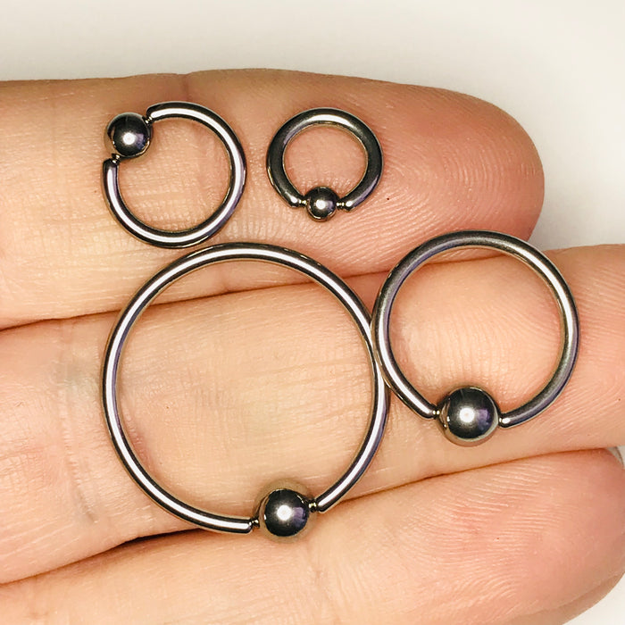 Captive Ring 14G