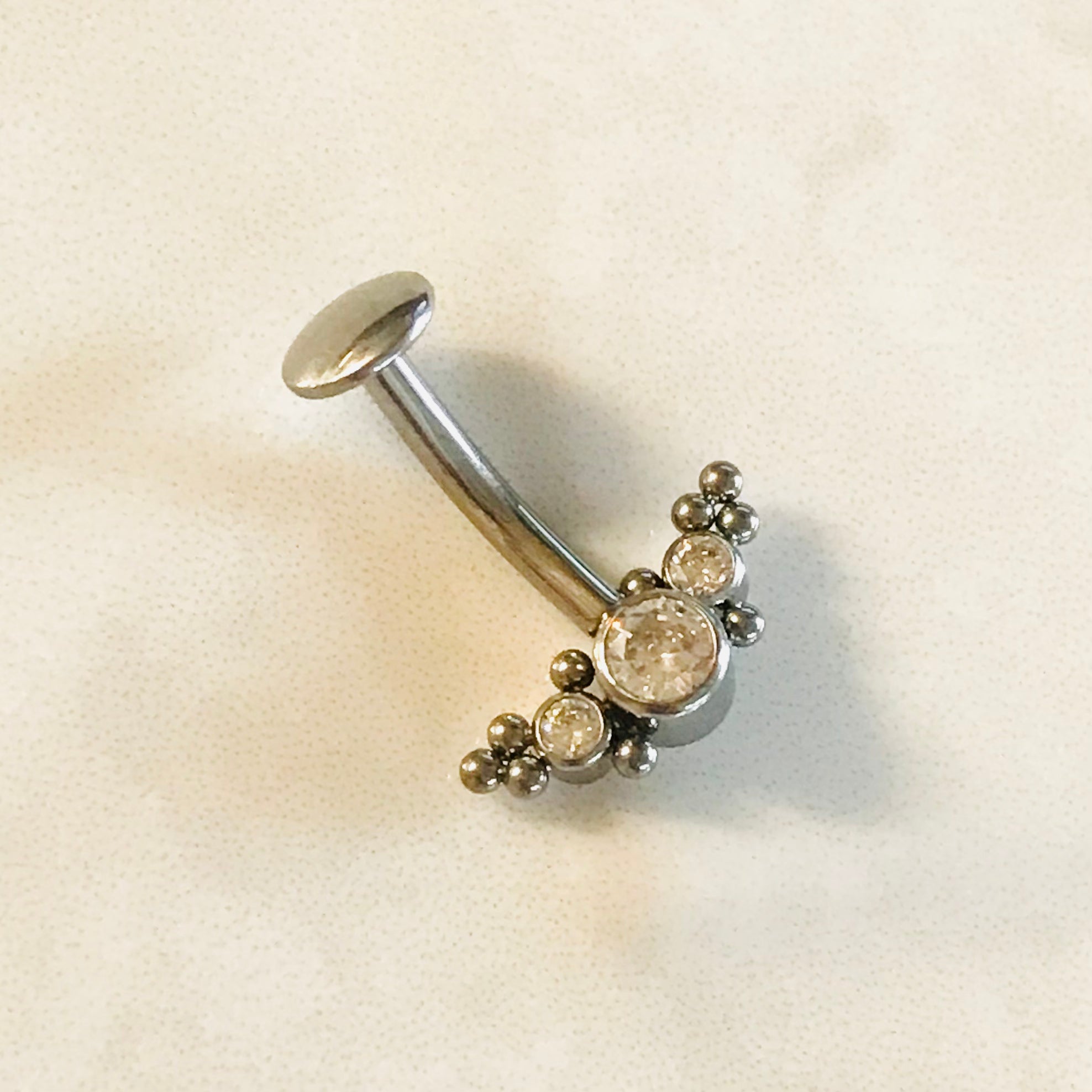 Body Jewelry - Titanium Threadless Cluster Belly Bar 14G