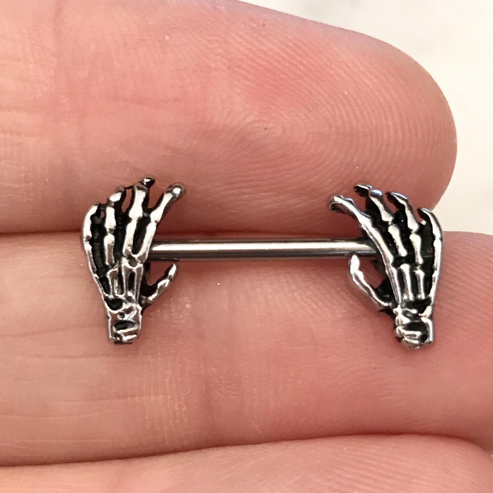 Body Jewelry - Skeleton Hands Nipple Bar 14G (Single)