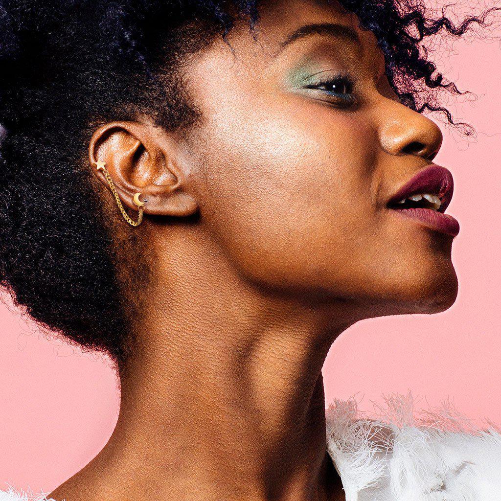 Body Jewelry - Star And Moon Cartilage Chain 16G