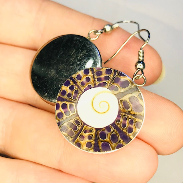 Shell Disc Earring Pair